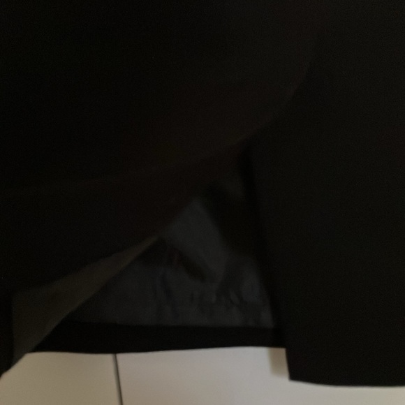 Rafaella Deep Black Pencil Silhouette Skirt Size 4 - Picture 8 of 10